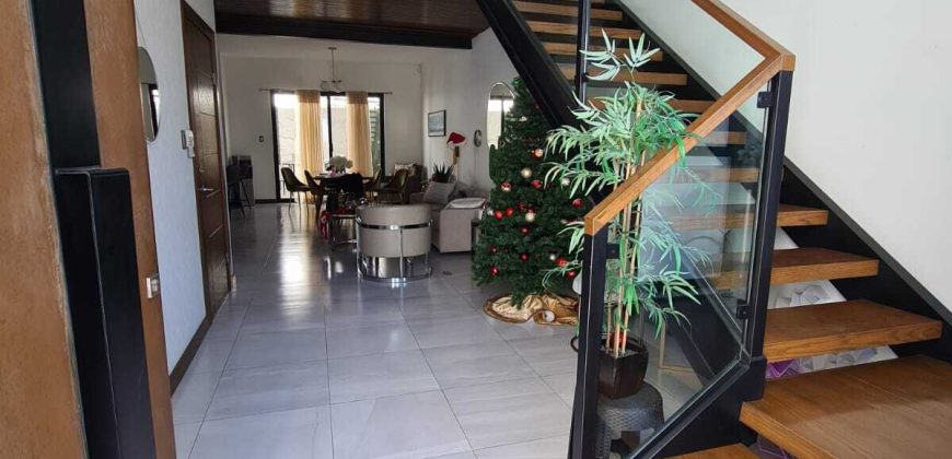 Casa Fija, Fraccionamiento Cumbres III